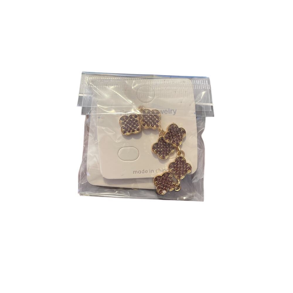 FASHION JEWELRY BURGUNDY SPARKLE THREE HANGING EARRING